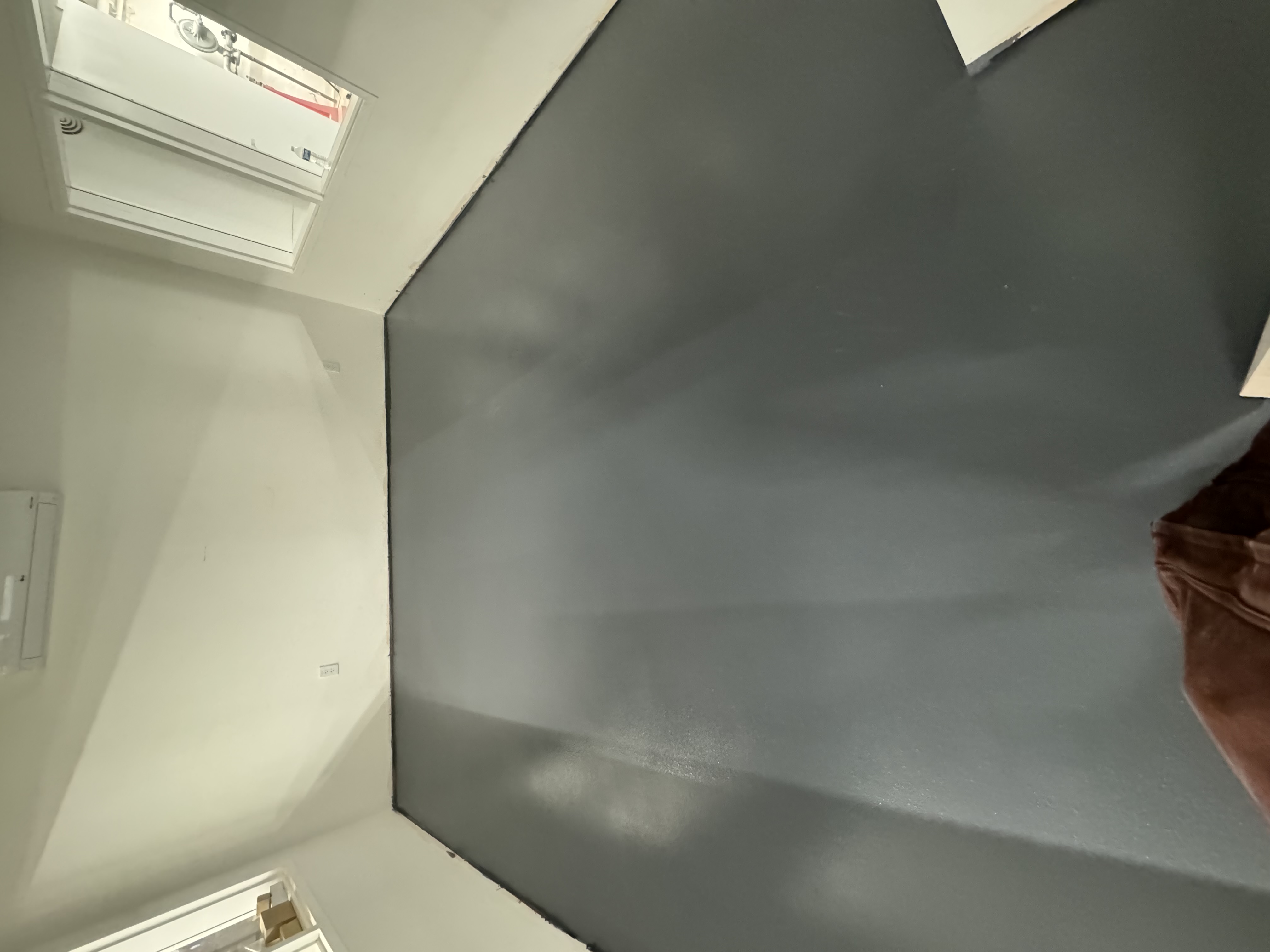 Commercial epoxy floor installation